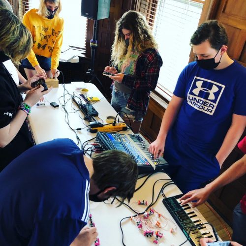 West Liberty University Collaborates With Oglebay Institute For